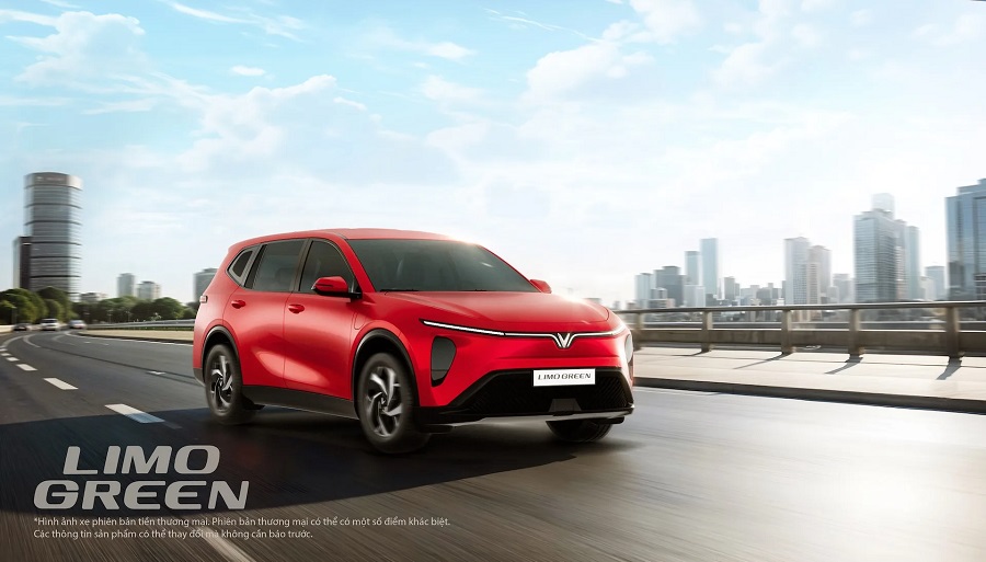 xe-vinfast-limo-green-mau-do-2