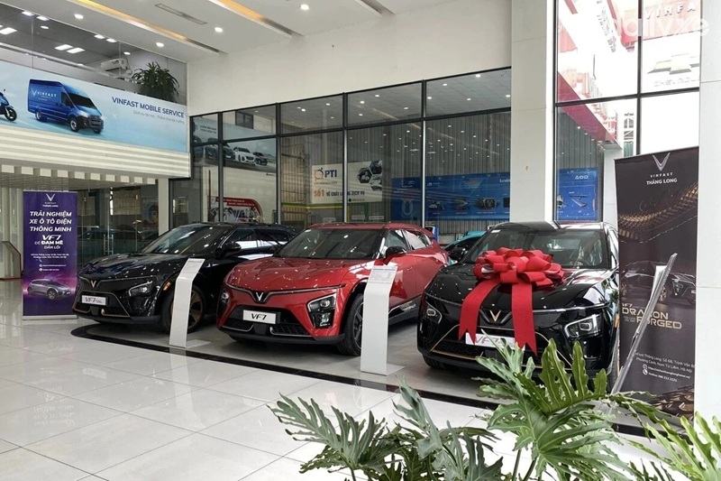 vinfast-thang-long-68-trinh-van-bo-