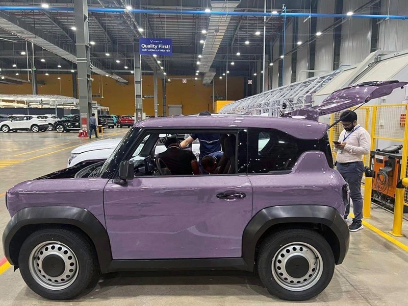 xe-vinfast-vf3-mau-hong-tim